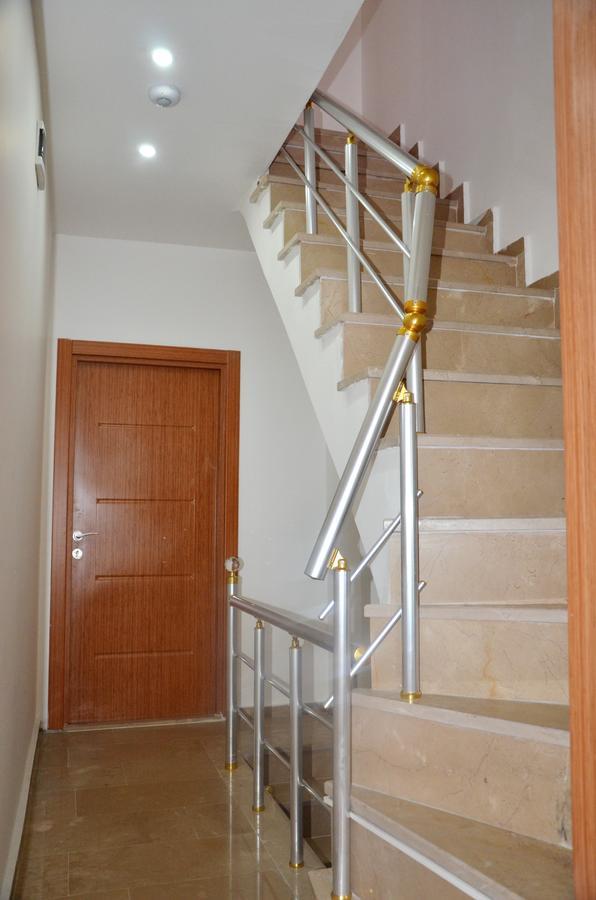 Baran Home Aparts Istanboel Buitenkant foto